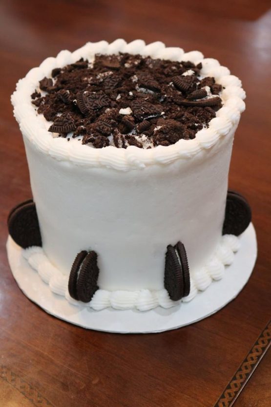 2 Layer 6″ Oreo Cookies N Cream Cake Rexburg Cakes